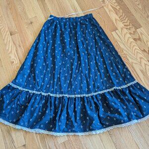 Vintage calico denim cottagecore maxi skirt small